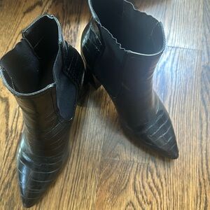 Steve Madden booties